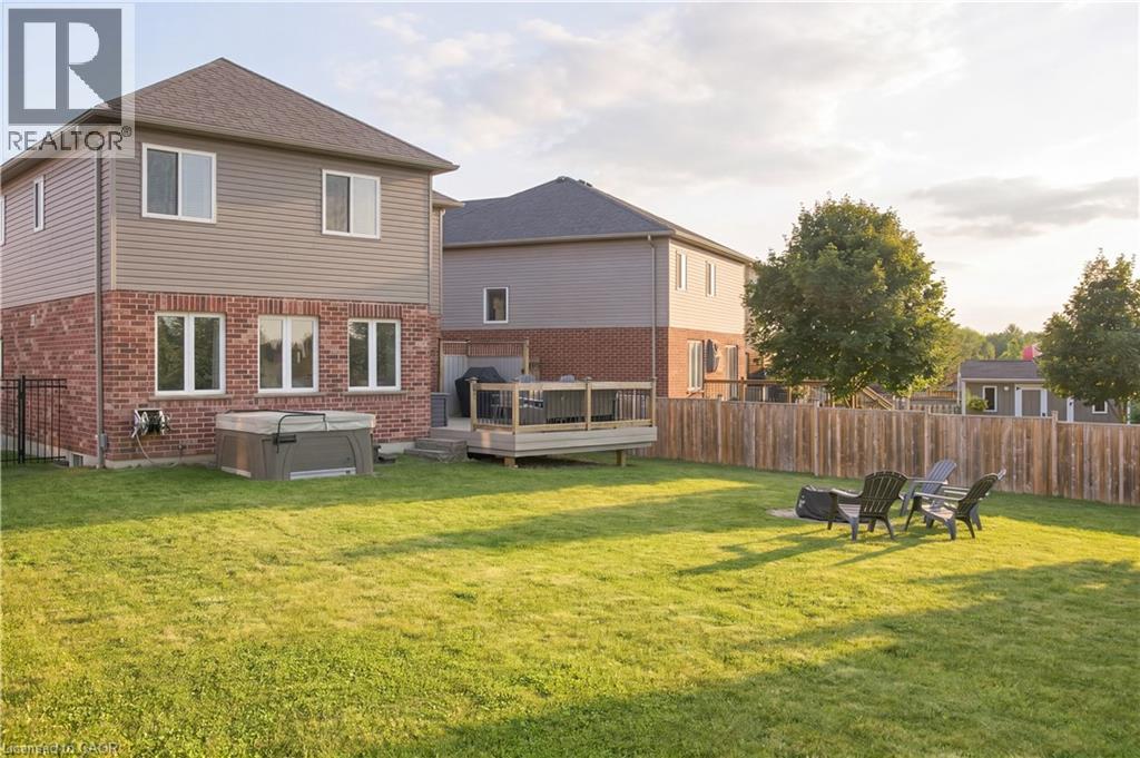80 Robert Simone Way Property Photo 33