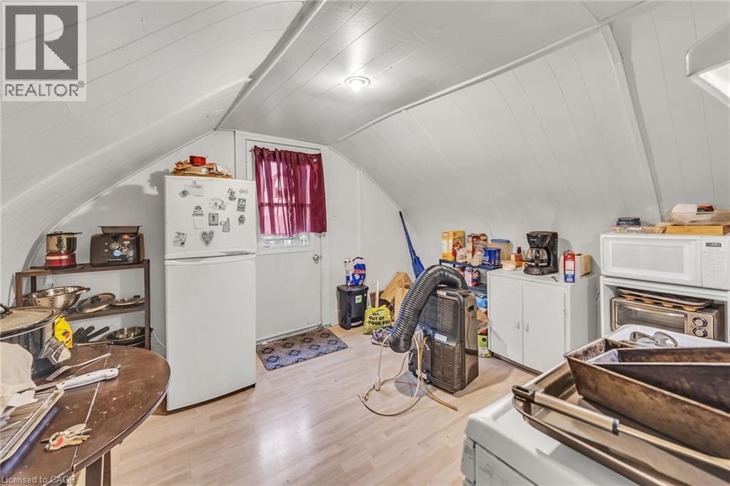 1367 Cannon Street E Property Photo 30