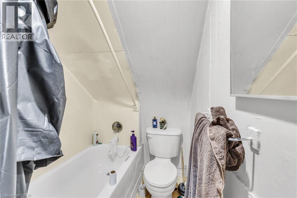 1367 Cannon Street E Property Photo 36