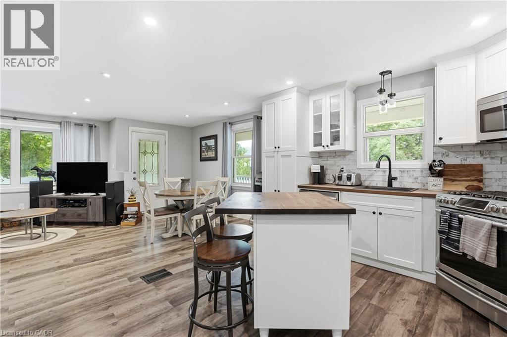 146 Lynden Road Property Photo 12