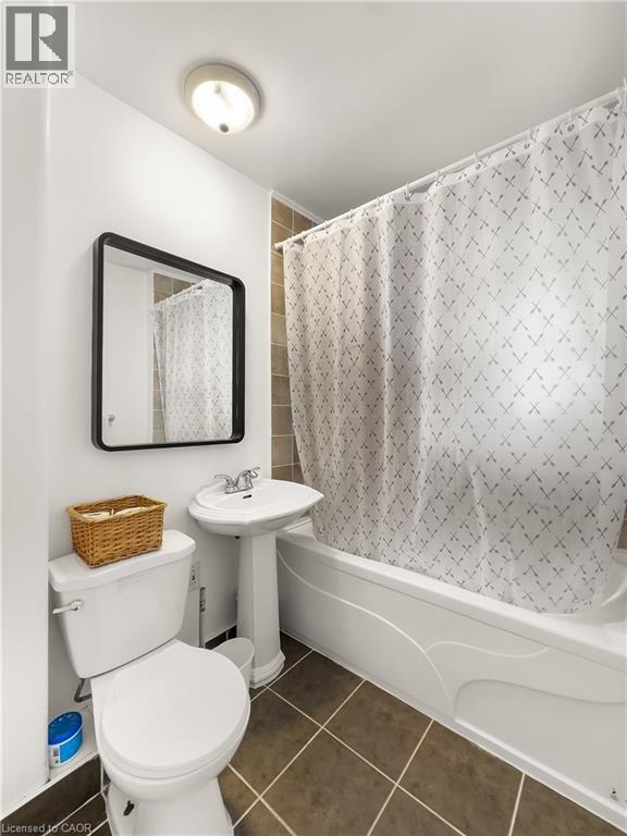 84 Carleton Street Property Photo 9