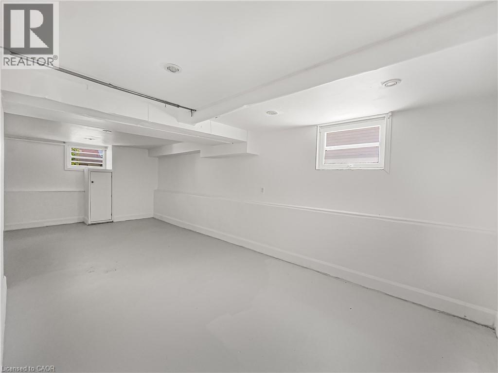 84 Carleton Street Property Photo 13