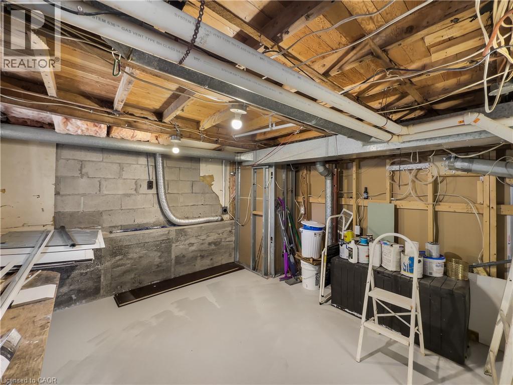 84 Carleton Street Property Photo 16