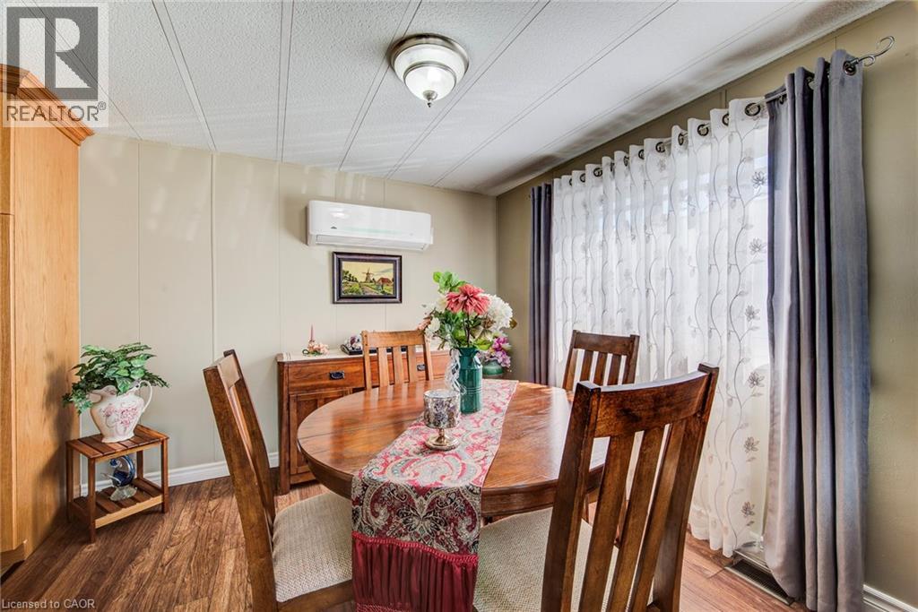 21 Fairview Crescent Property Photo 9