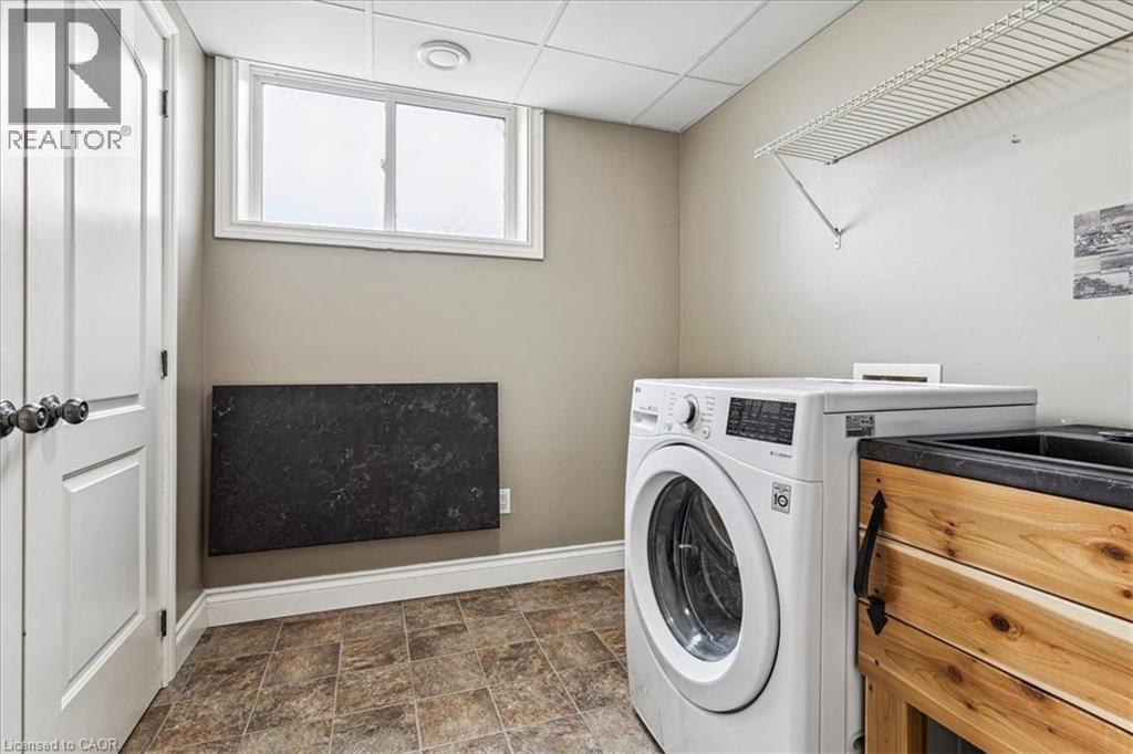 5117 Canborough Road Property Photo 27