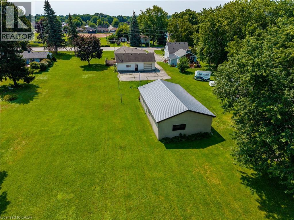 1032 Main Street Property Photo 4