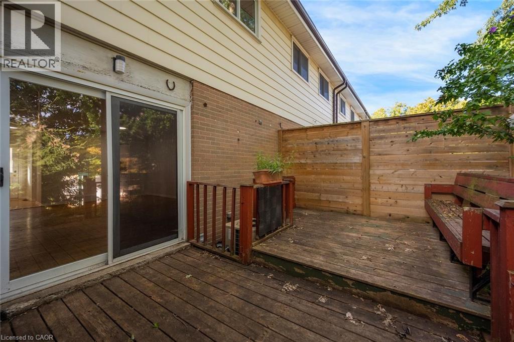 140 Ripley Court Unit# 4 Property Photo 32