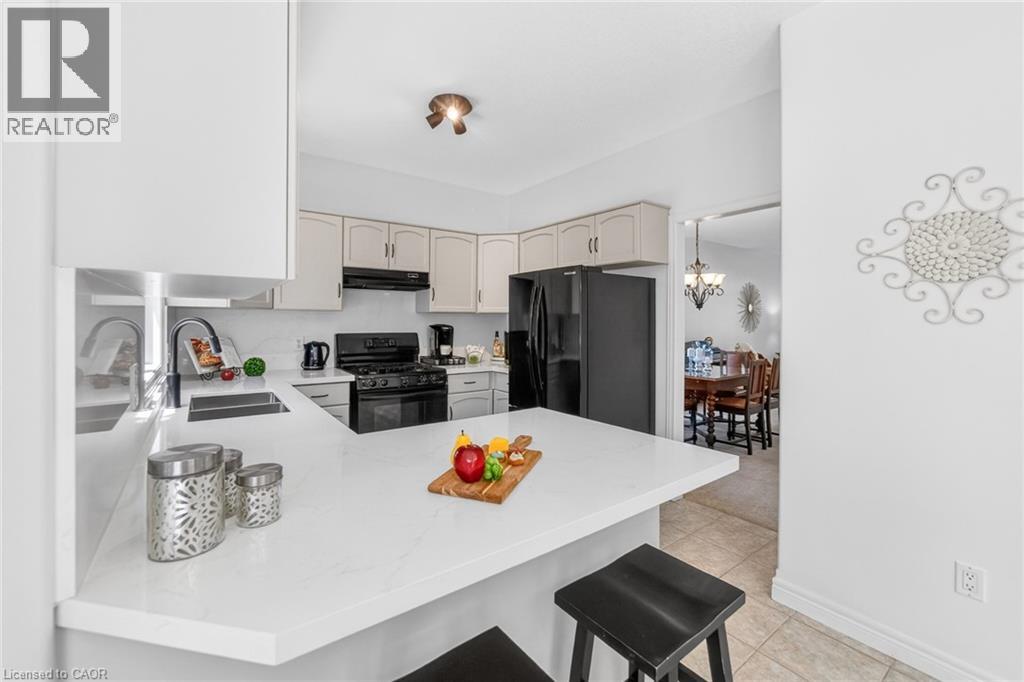 72 Beardmore Crescent Property Photo 3