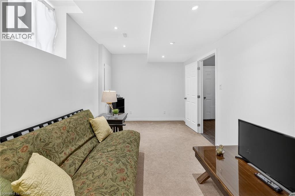 72 Beardmore Crescent Property Photo 28