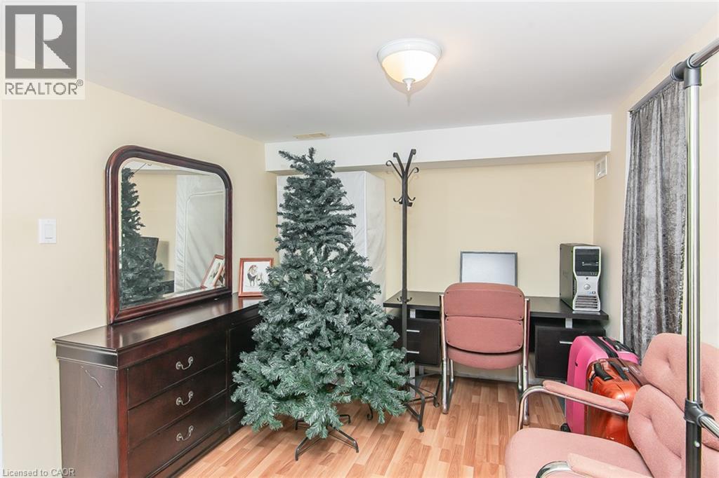 513 Weber St N Unit# C Property Photo 13
