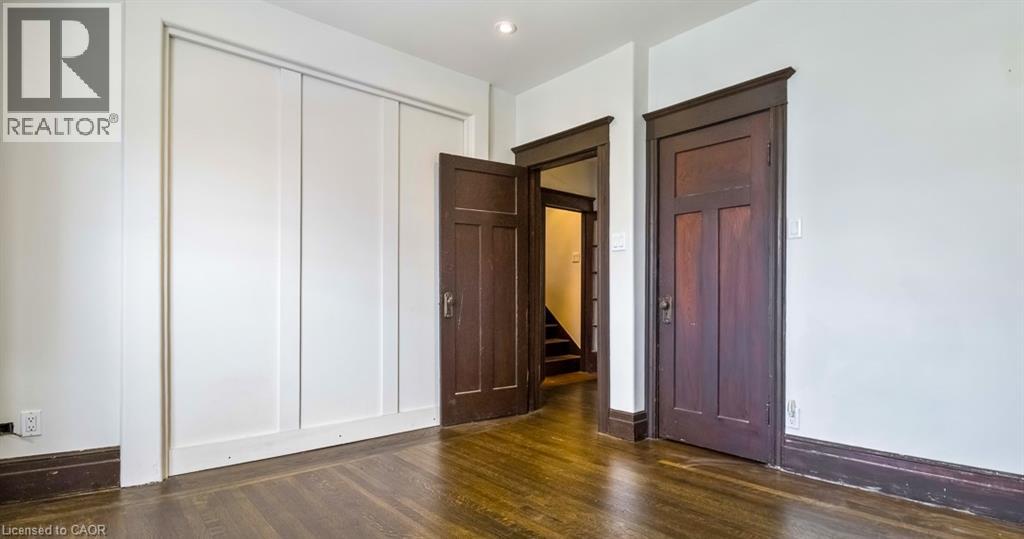 217 Caroline Street S Property Photo 23