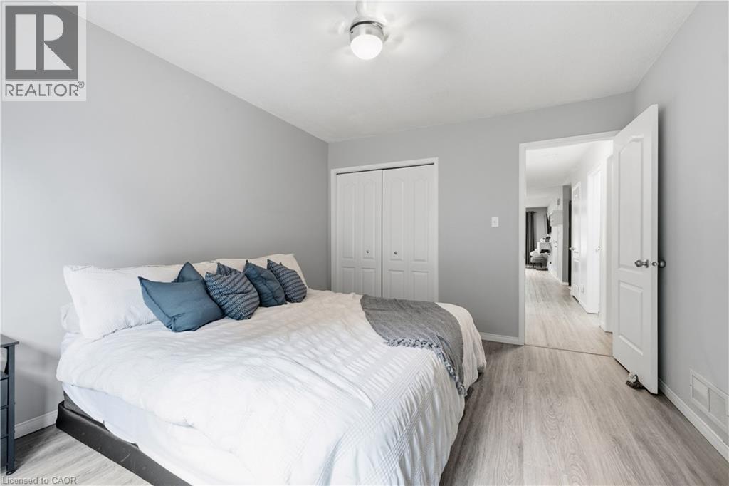 31 Galileo Boulevard Property Photo 21