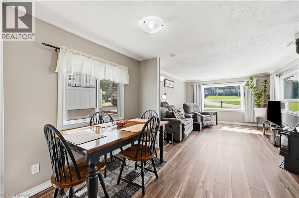 73 Park Lane Property Photo 11