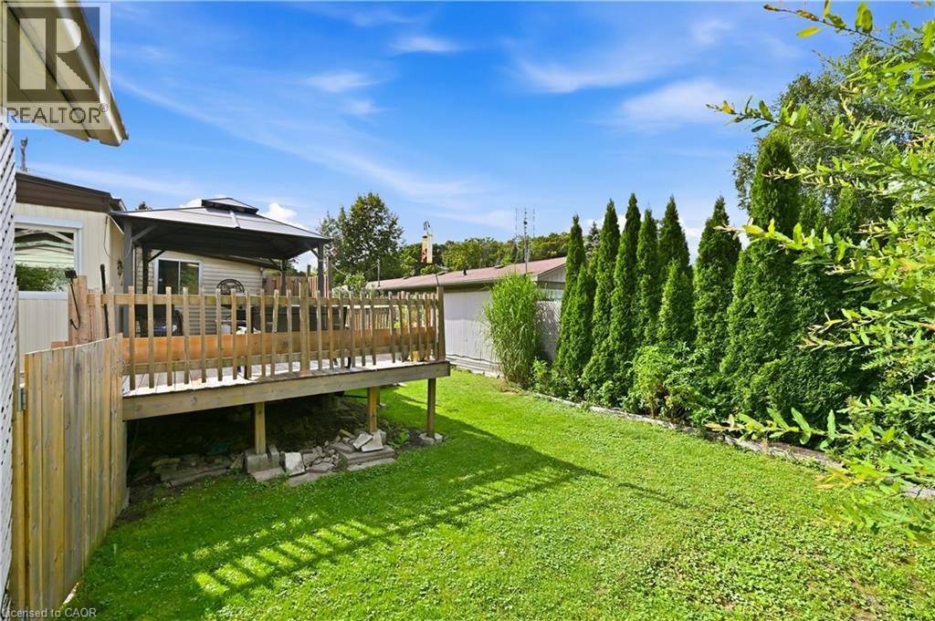 73 Park Lane Property Photo 25