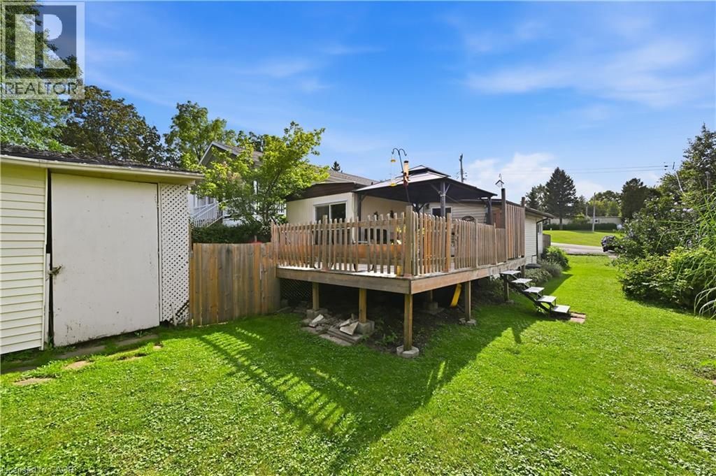 73 Park Lane Property Photo 26