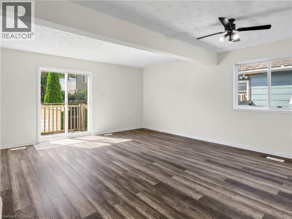 211 Morton Street Property Photo 5