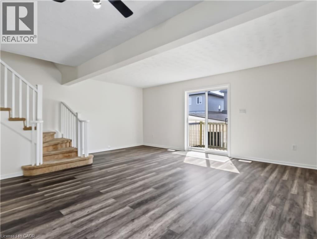 211 Morton Street Property Photo 6