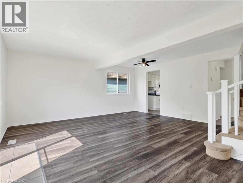 211 Morton Street Property Photo 9