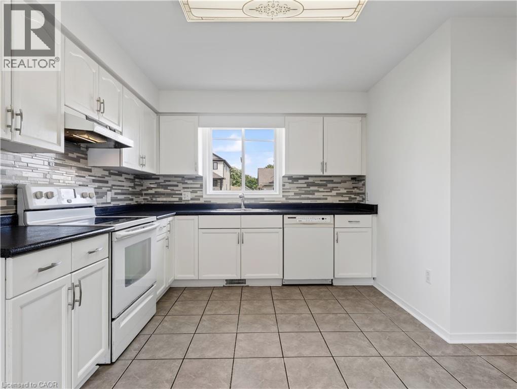 211 Morton Street Property Photo 10