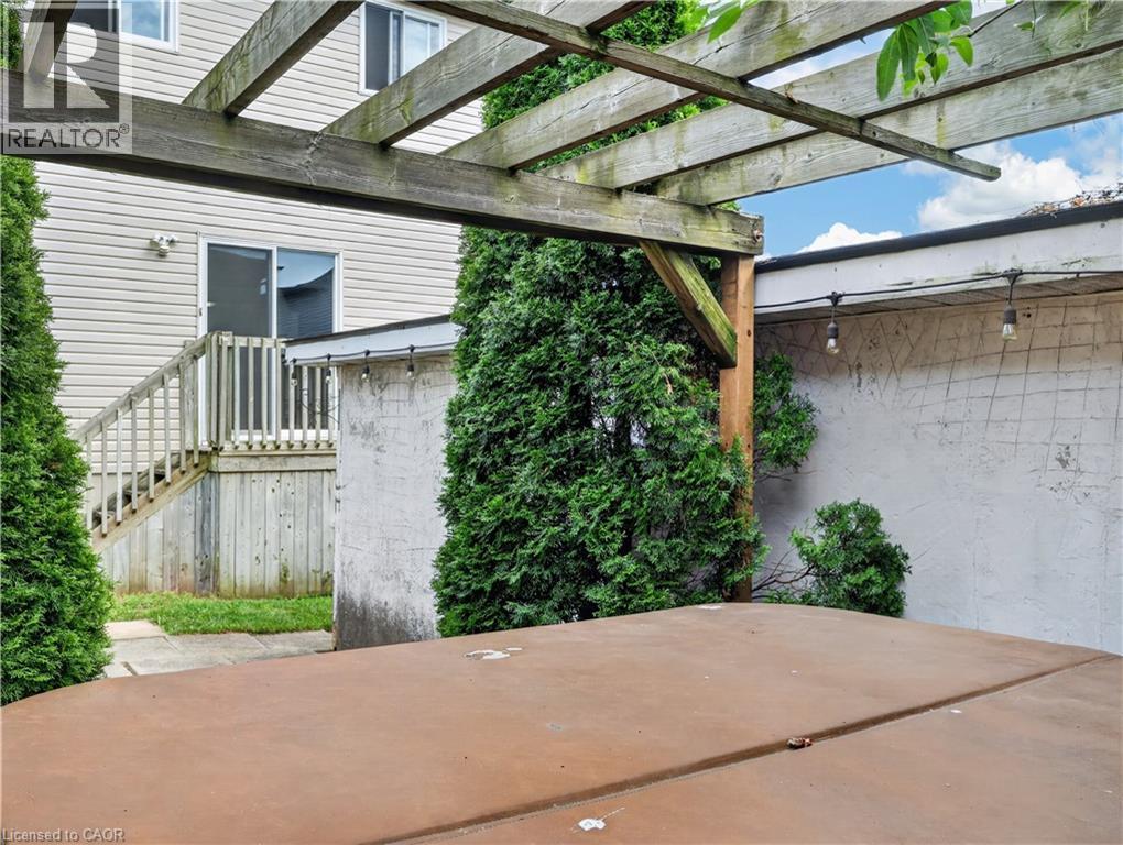 211 Morton Street Property Photo 43