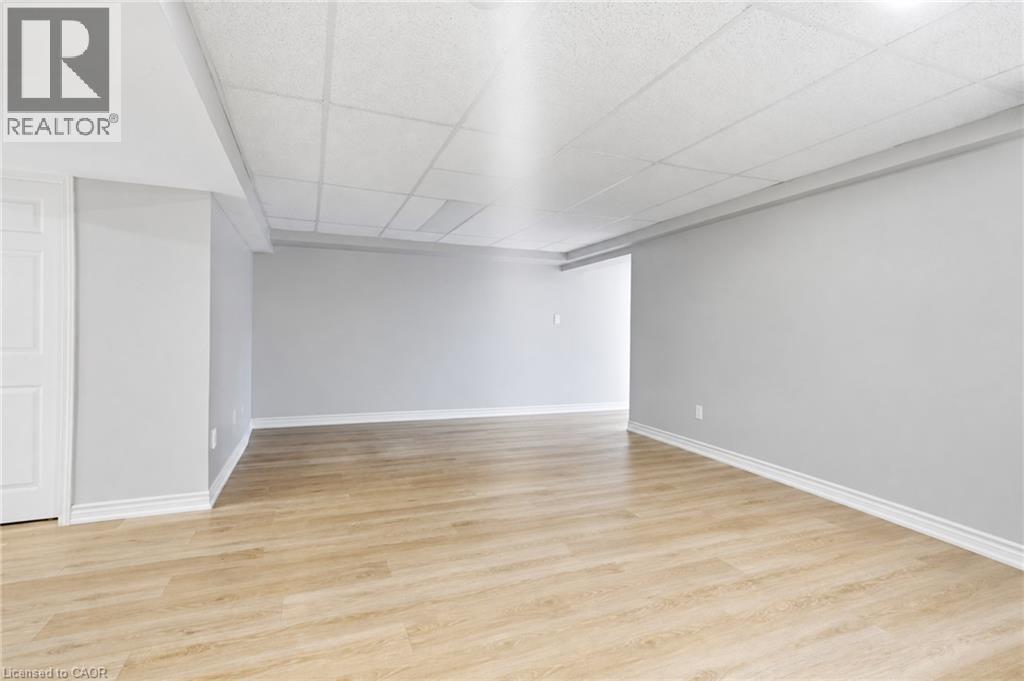13 Golden Acres Drive Property Photo 29