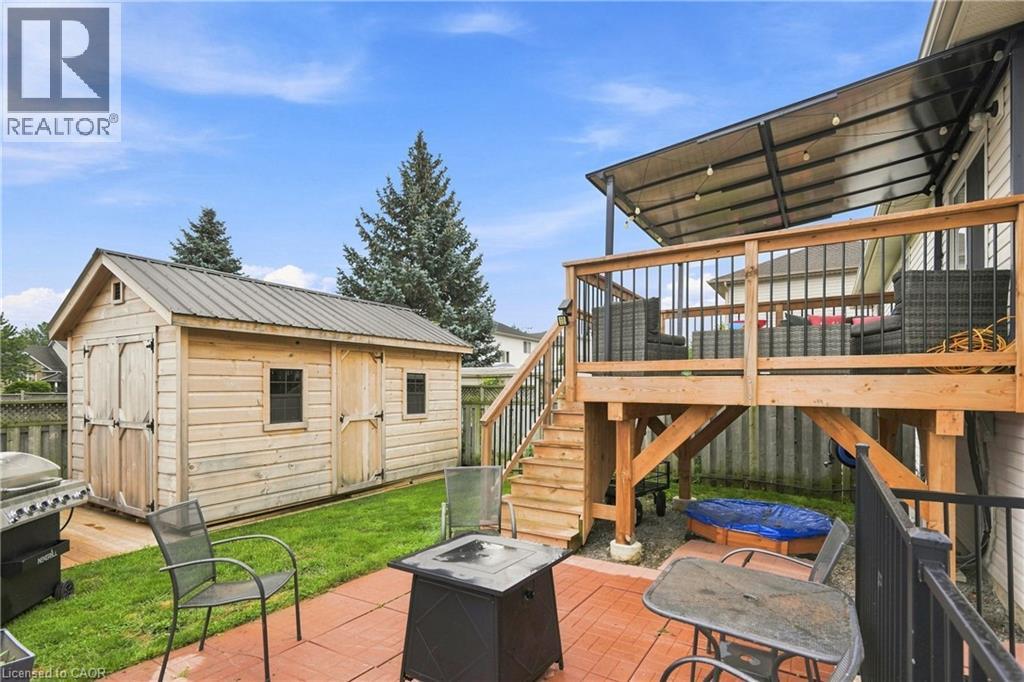 13 Golden Acres Drive Property Photo 34