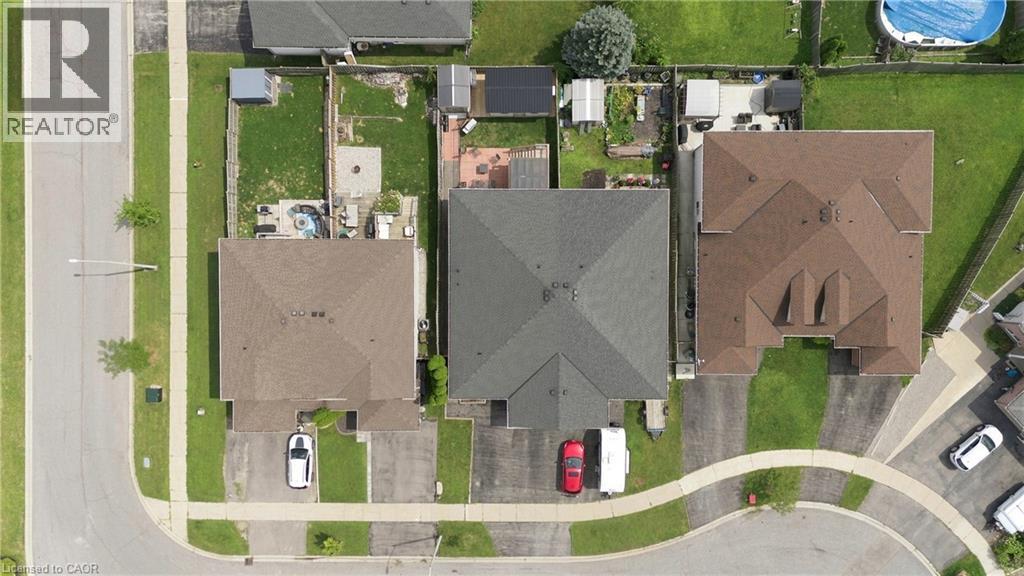 13 Golden Acres Drive Property Photo 38