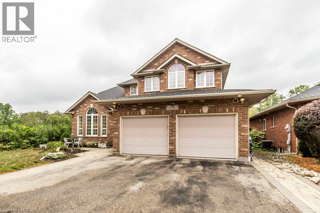 14 Anastasia Drive Property Photo 2