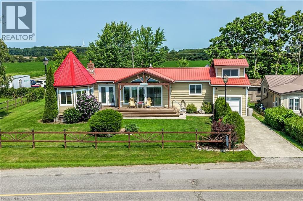 817 Lakeshore Road Photo de la propriété 1