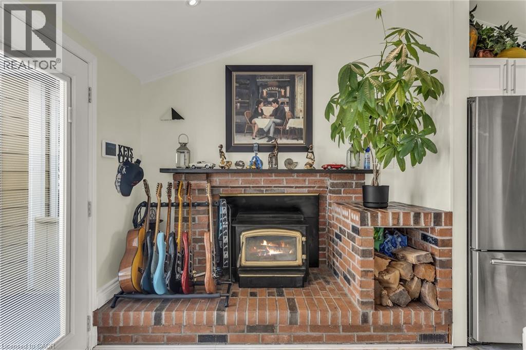 817 Lakeshore Road Property Photo 13