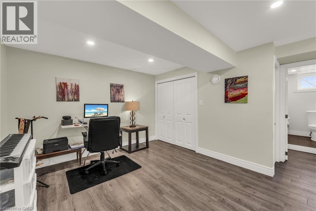 817 Lakeshore Road Property Photo 23