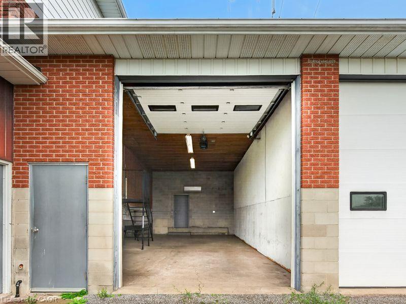 8268 #20 Highway Unit# Bay 3 & 4 Property Photo 8