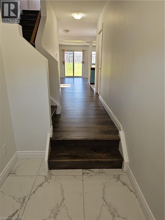 105 Activa Avenue Property Photo 6