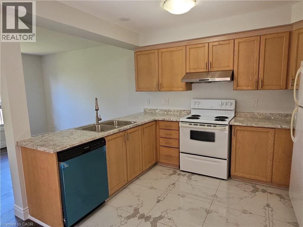 105 Activa Avenue Property Photo 11