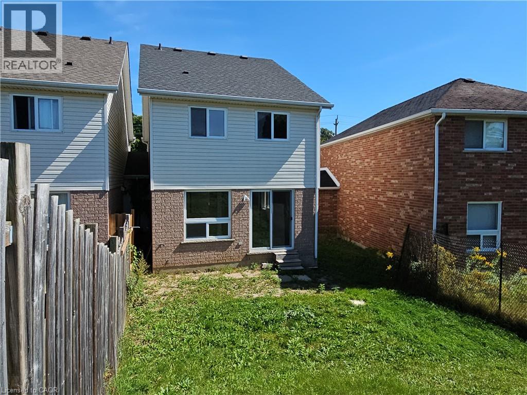 105 Activa Avenue Property Photo 34