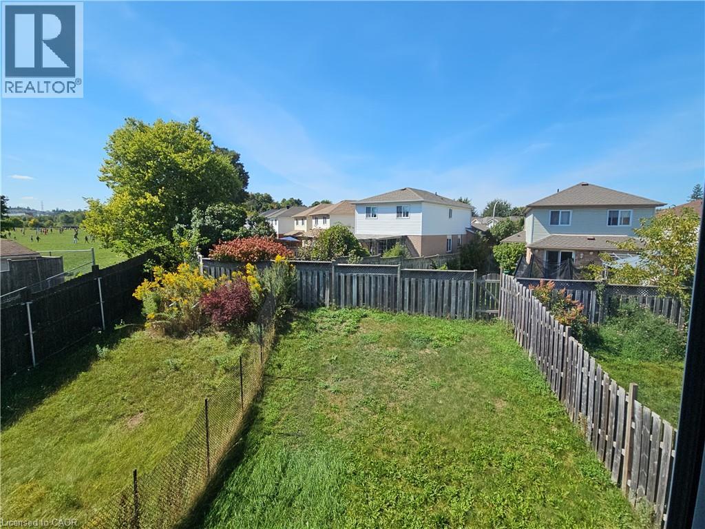 105 Activa Avenue Property Photo 35