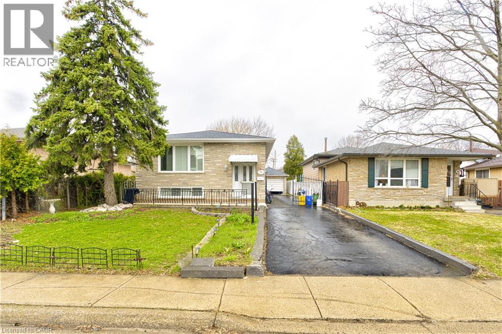78 Markson Crescent Property Photo 1