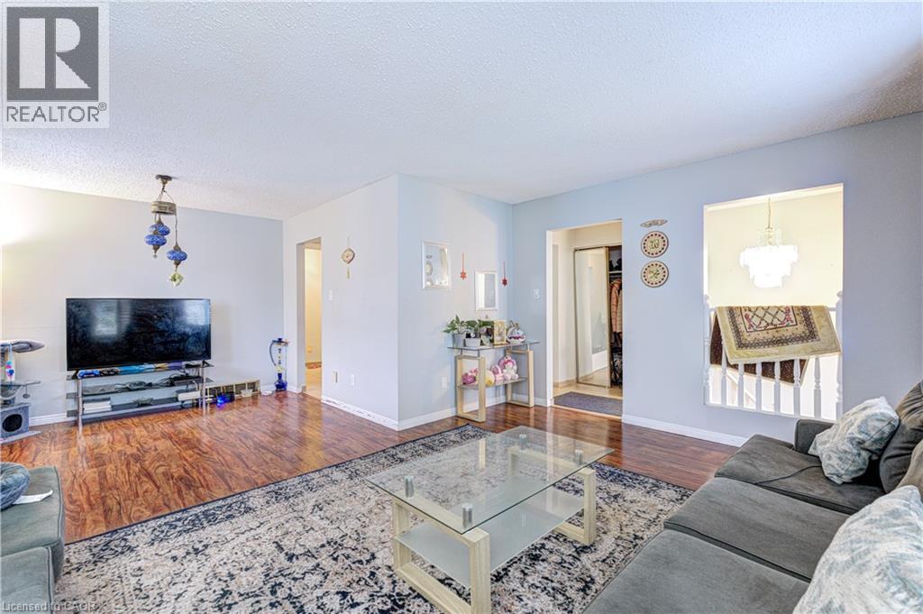 78 Markson Crescent Property Photo 7