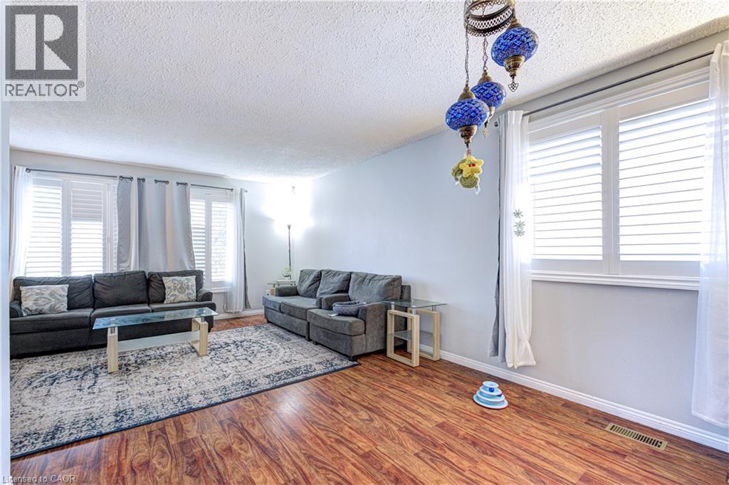 78 Markson Crescent Property Photo 11