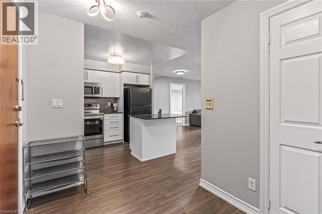 310 Burnhamthorpe Road W Unit# 401 Property Photo 5