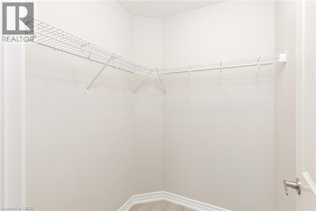 33 Dawson Drive Unit# 1 Property Photo 35