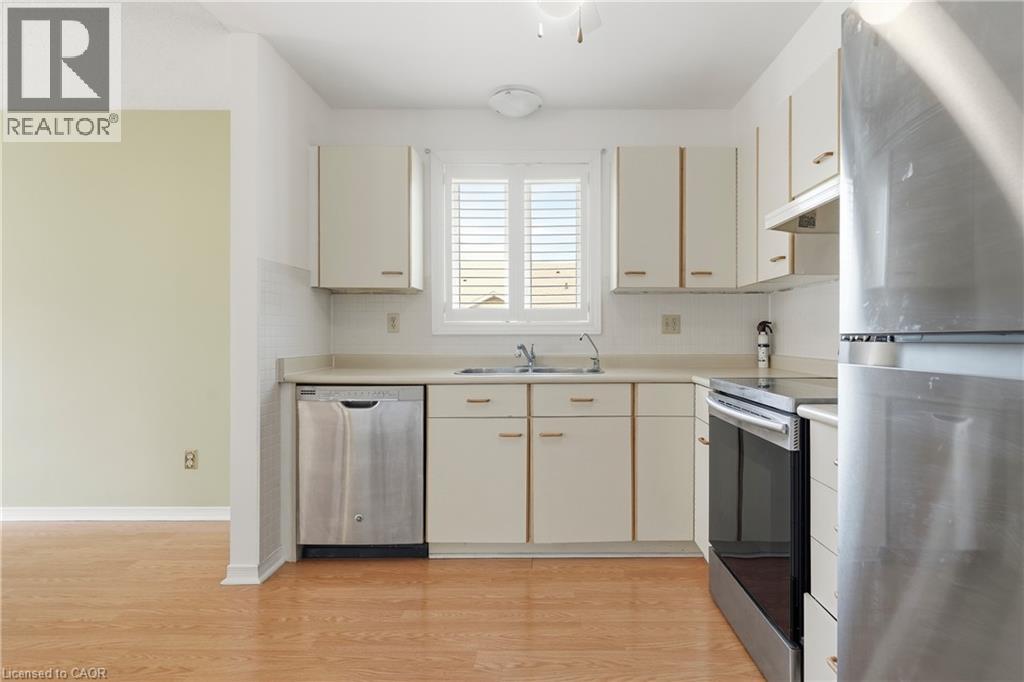 122 Bunting Road Unit# 68 Property Photo 9