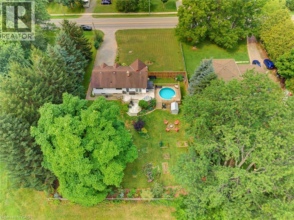 200 Lynden Road Property Photo 2
