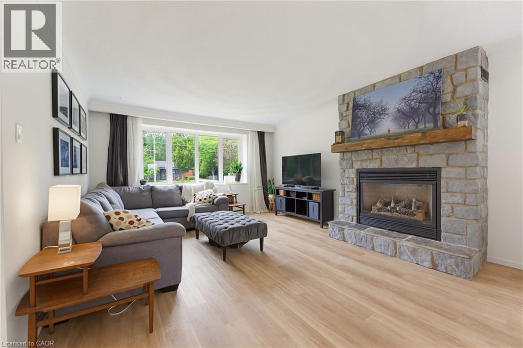200 Lynden Road Property Photo 7