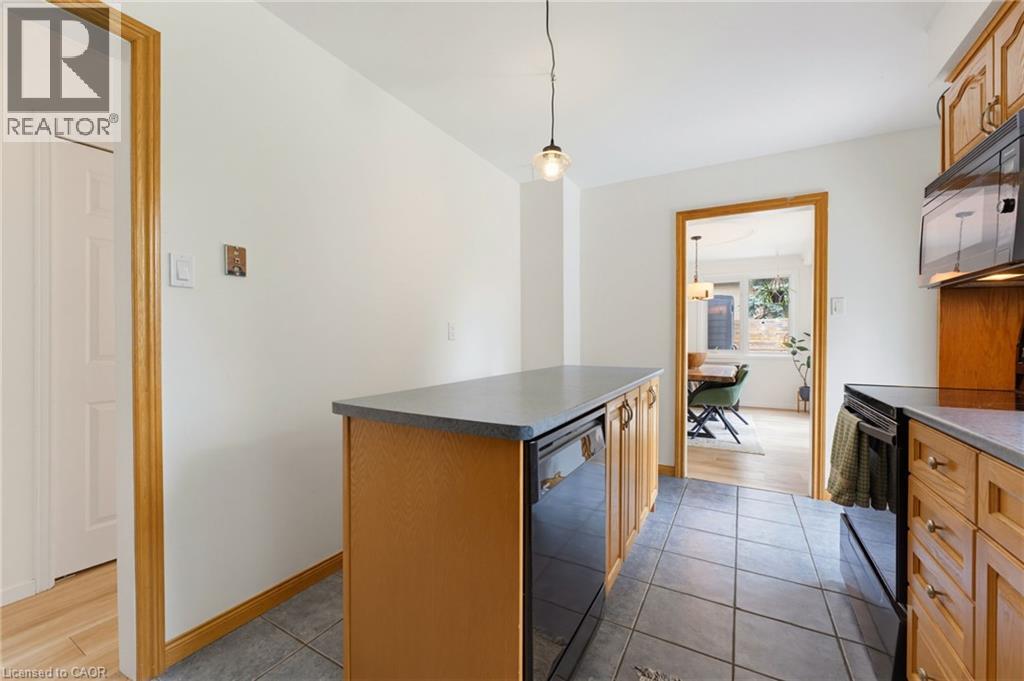 200 Lynden Road Property Photo 13