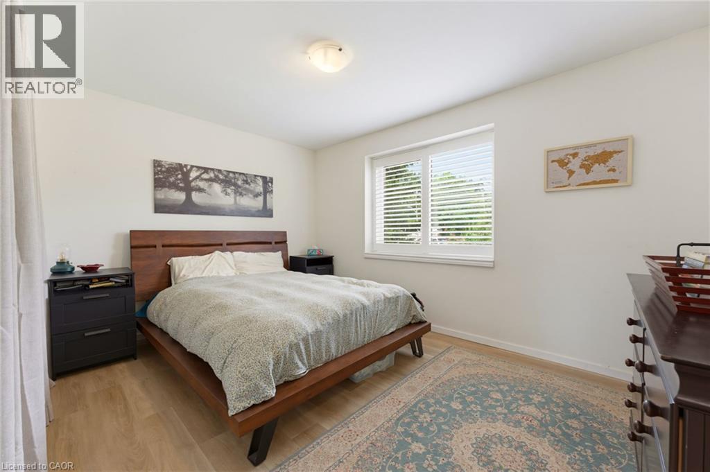 200 Lynden Road Property Photo 14
