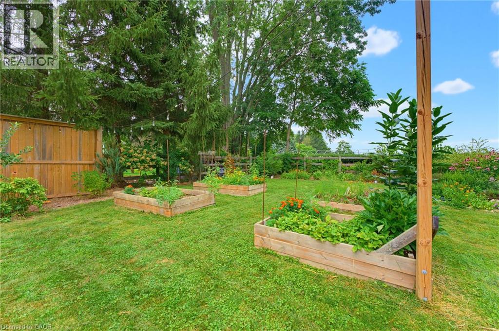 200 Lynden Road Property Photo 28