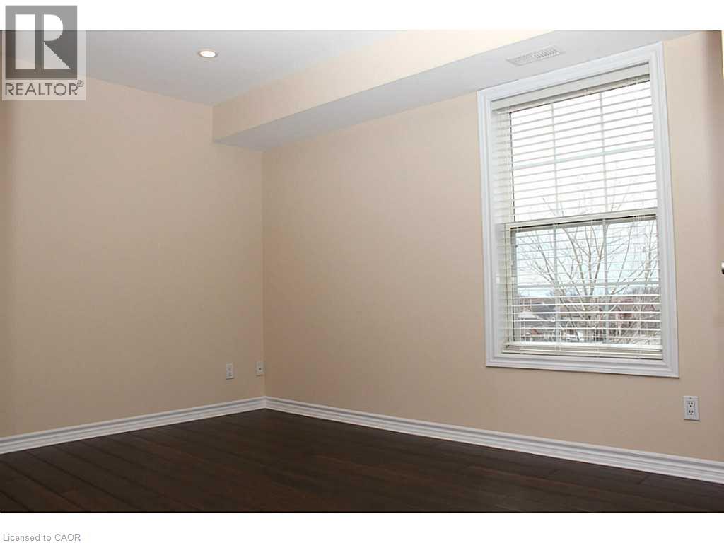 1411 Walkers Line Unit# 401 Property Photo 15