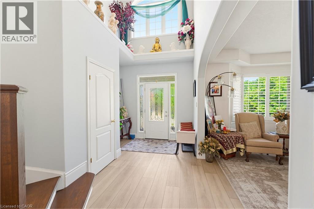 805 Munich Circle Property Photo 7