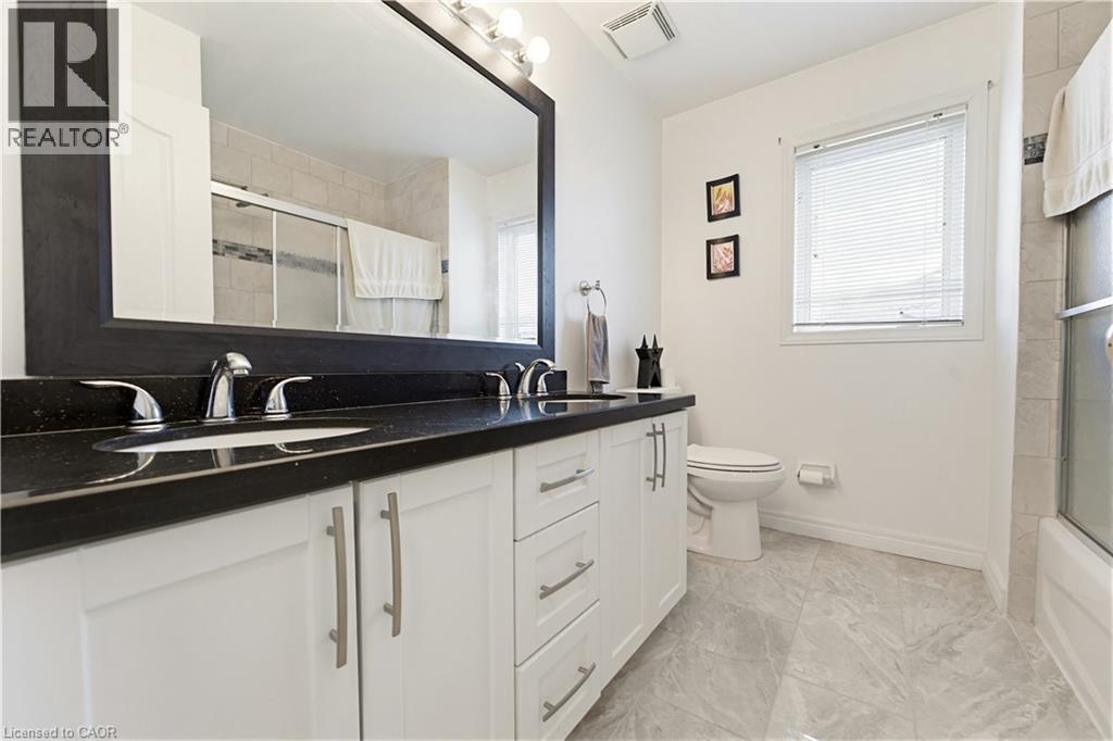 805 Munich Circle Property Photo 28